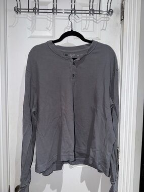 Abercrombie & Fitch Long Sleeve Henley in Gray